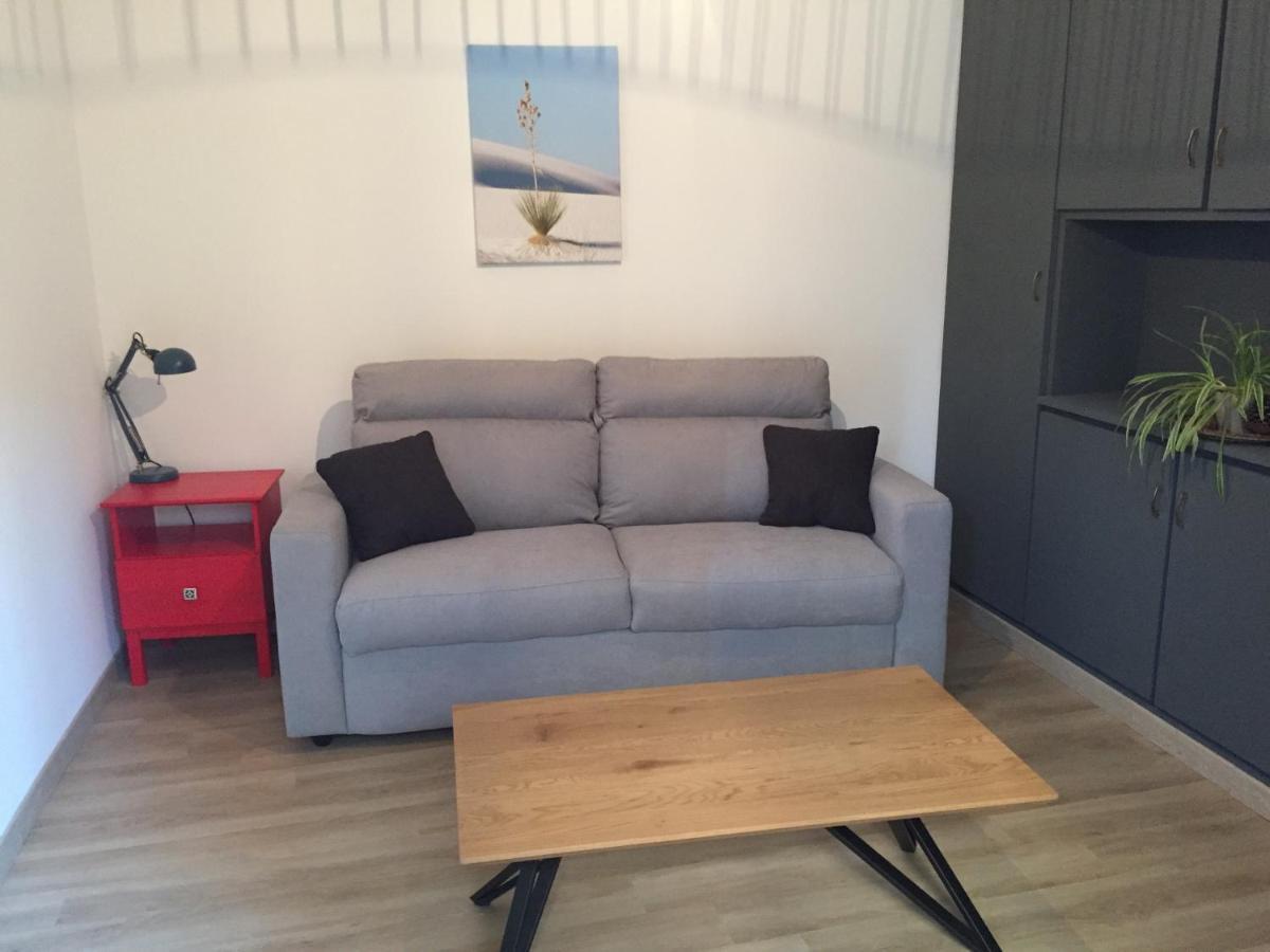 Valence Centre, Appartement 2 Chambres Fonctionnel Et Lumineux Luaran gambar
